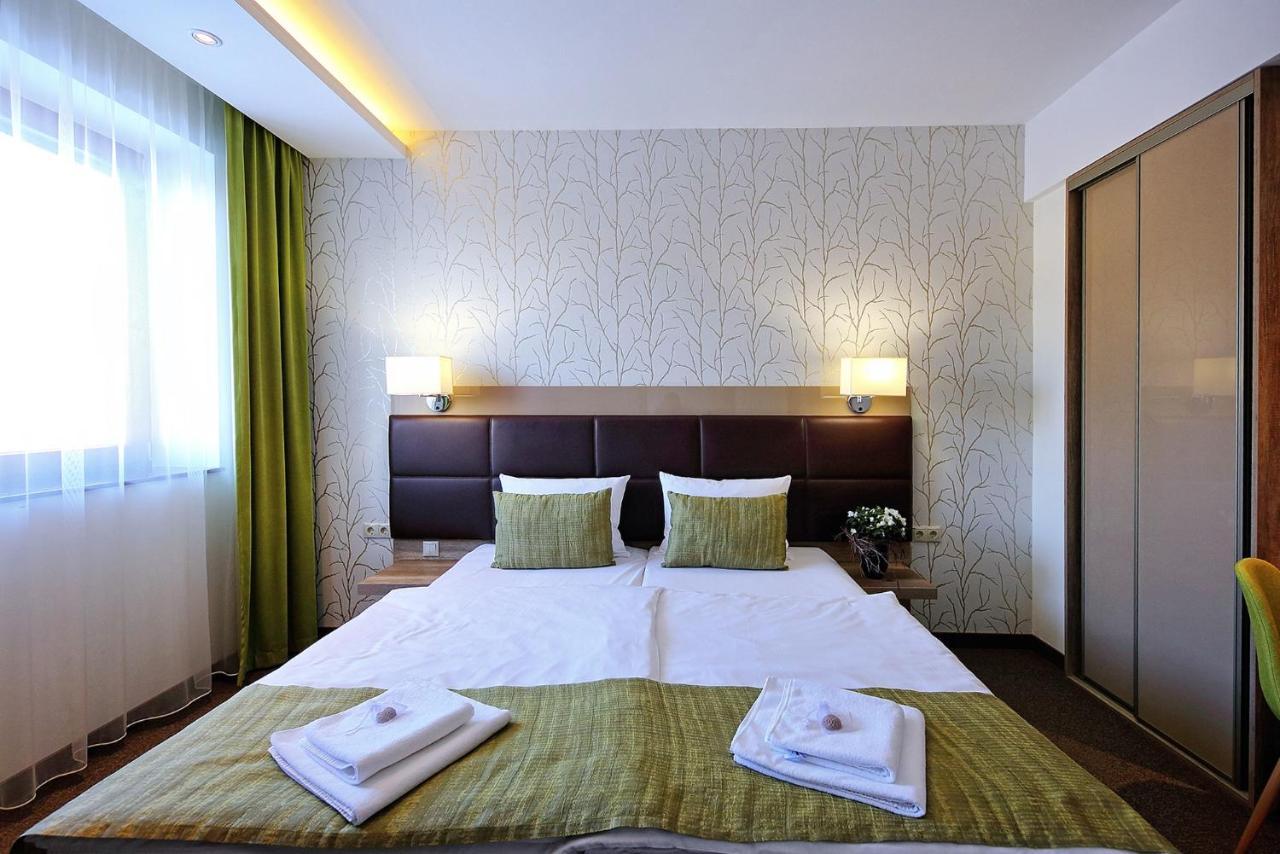 Hotel Nadas To Park Vasad