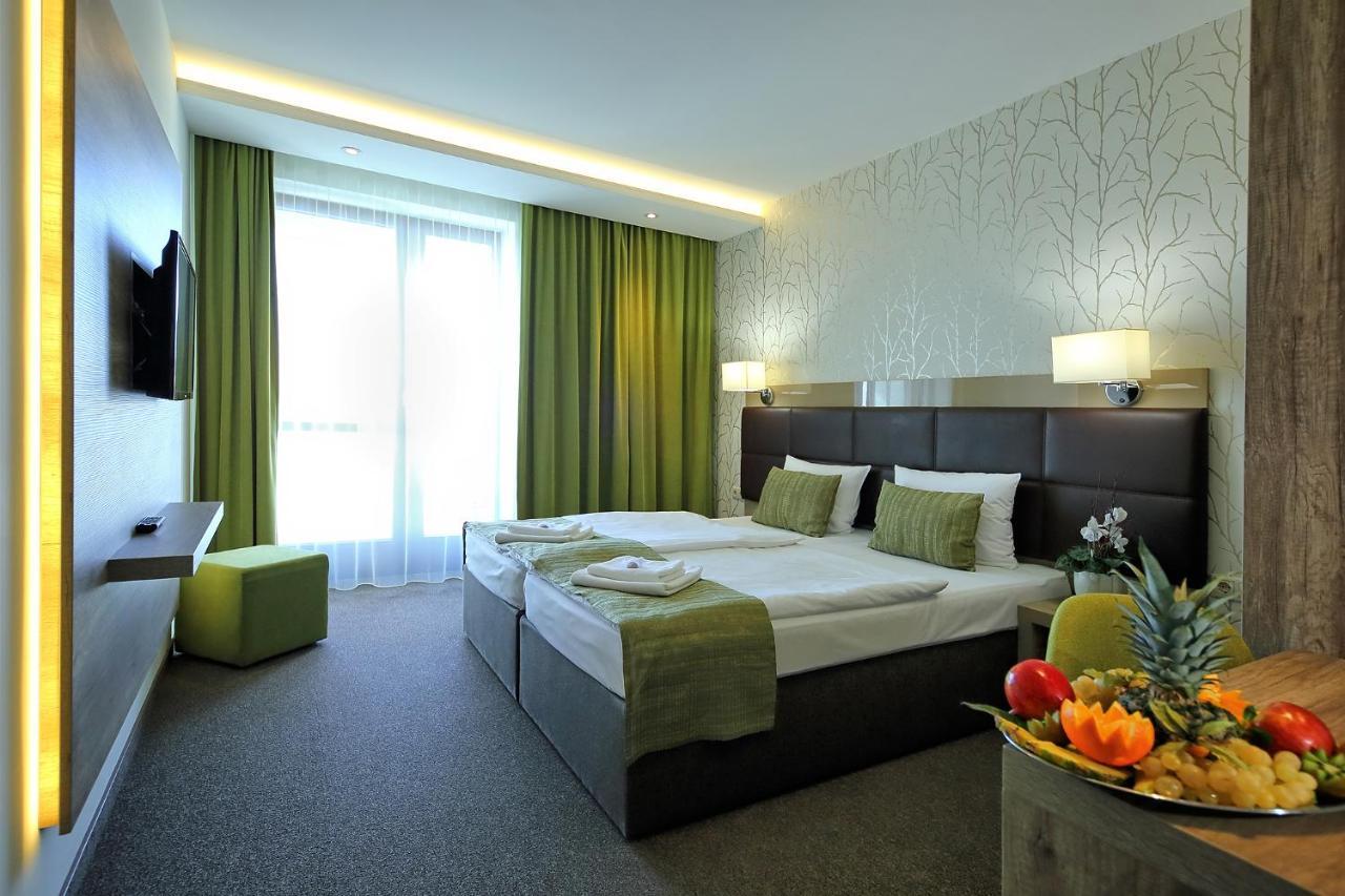 Hotel Nadas To Park Vasad